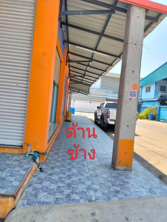 รูป ขายอาคารพาณิชย์ห้องมุม (ตึกสีน้ำเงิน) ซอยบางบอน 5 แยก 5 - รูปที่ 2/12