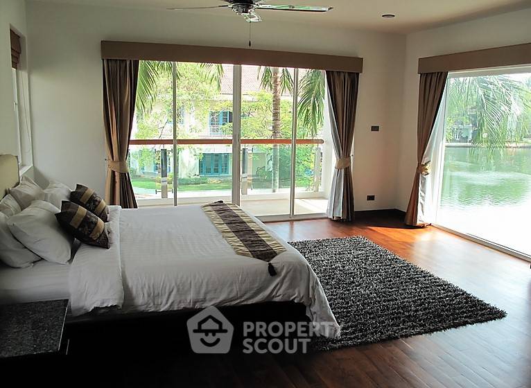 รูป วิลล่า 3 ห้องนอน 300 ตร.ม. ที่ภูเก็ต บอท ลากูน มารีนา 1 (ID 791800) - รูปที่ 1/15