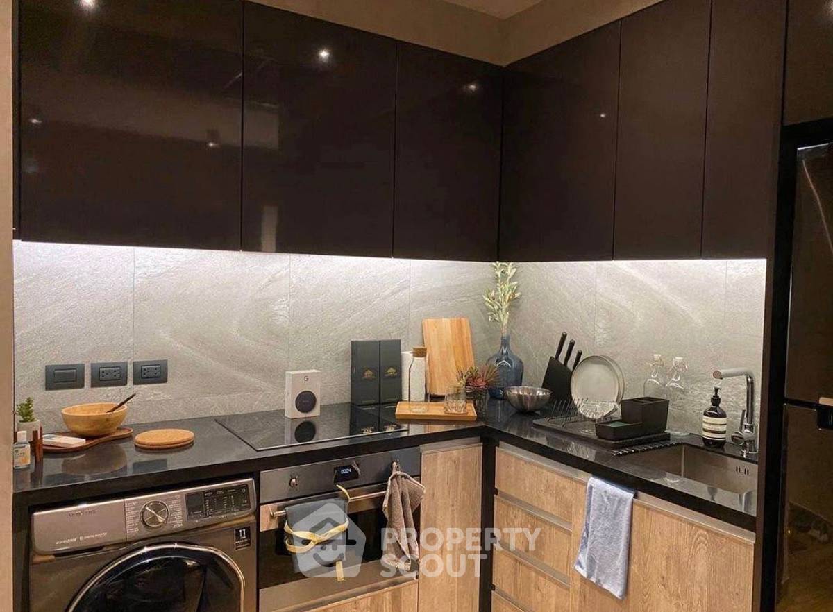 รูป คอนโด 2 ห้องนอน ชั้นสูง 25 พร้อม 85 ตร.ม. The Lofts Asoke ใกล้ MRT เพชรบุรี 300ม. (ID 513018) - รูปที่ 4/12