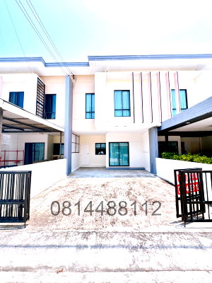 ทาวน์โฮม หัวหิน ประจวบคีรีขันธ์ : บ้านทาวน์โฮม 2 ชั้น, 3 นอน, 2 น้ำ, 1 ห้องเก็บของ และพื้นที่จอดรถ 2 คัน