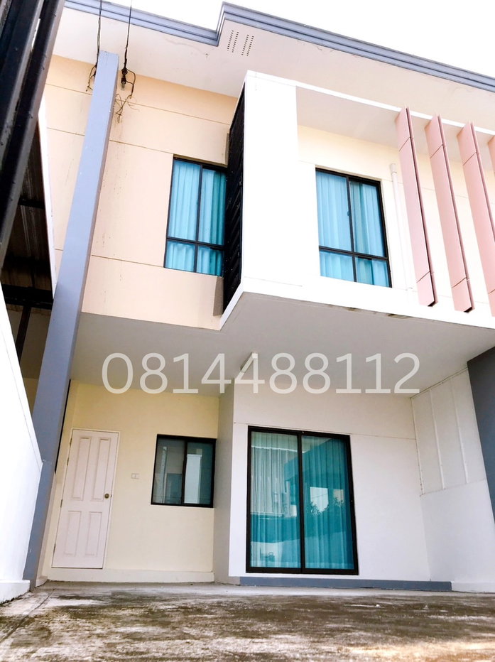 picture Two-story townhome, 3 Bedrooms, 2 Bathrooms, 1 Storage room and 2 parking space - 2/12