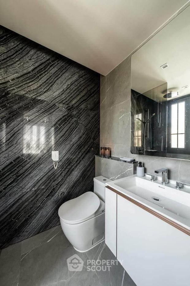 picture 1-BR 31 Sqm Condo At The Reserve Sukhumvit 61, 7th Floor Near BTS Thong Lor (ID 3068770) - 3/5