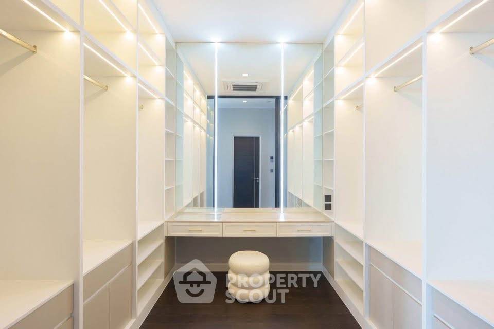 รูป คอนโด 2 ห้องนอน 78 ตร.ม. ชั้น 8 Muniq Langsuan ใกล้ BTS ราชดำริ (ID 3067302) - รูปที่ 2/4