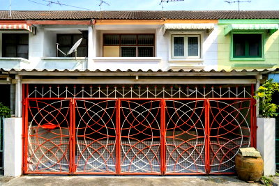 Houses for rent The Paseo Park Kanchanaphisek : Soi Suan Phak 11-19, 2-story detached house, 3 bedrooms, 2 bathrooms, 1 air conditioner, 20 sq m., 160 sq m., Wat Sin Maha Sanit, Taling Chan, 900 m.