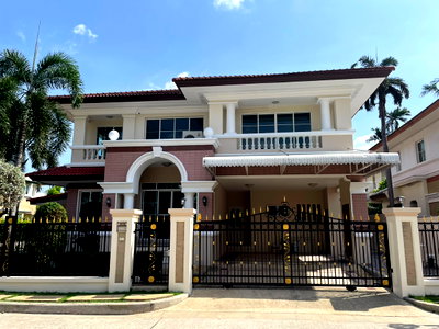 Houses for rent Soi Udomsuk (Sukhumvit 103) : For Rent Detached house Ladawan Chaloem Phrakiat Ratchakan Thi 9 Rd, GH548