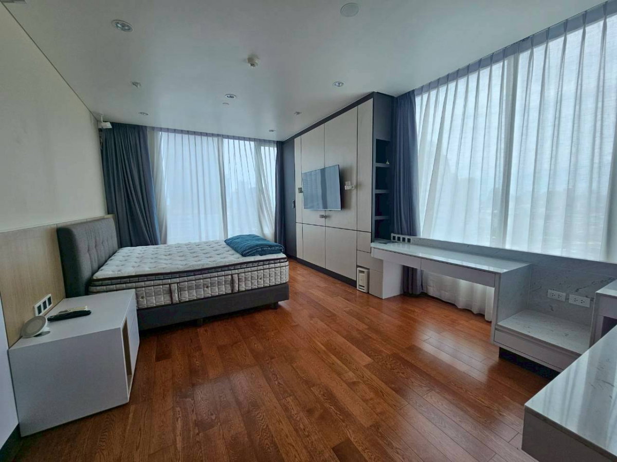 รูป For Rent Condo The Park Chidlom, 2 Bed, 3 Bath, 1 Maid - รูปที่ 6/14