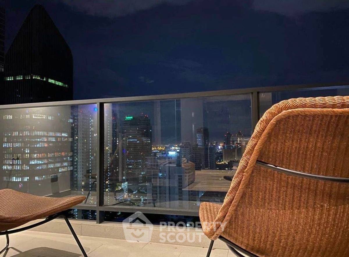 รูป คอนโด 2 ห้องนอน ชั้นสูง 25 พร้อม 85 ตร.ม. The Lofts Asoke ใกล้ MRT เพชรบุรี 300ม. (ID 513018) - รูปที่ 9/12