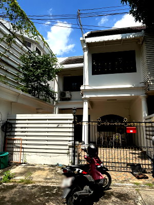 ขายทาวน์โฮม : ขาย ทาวน์เฮาส์ โครงการ สุขุมวิท การ์เด้น ซิตี้ สุขุมวิท79 GH262