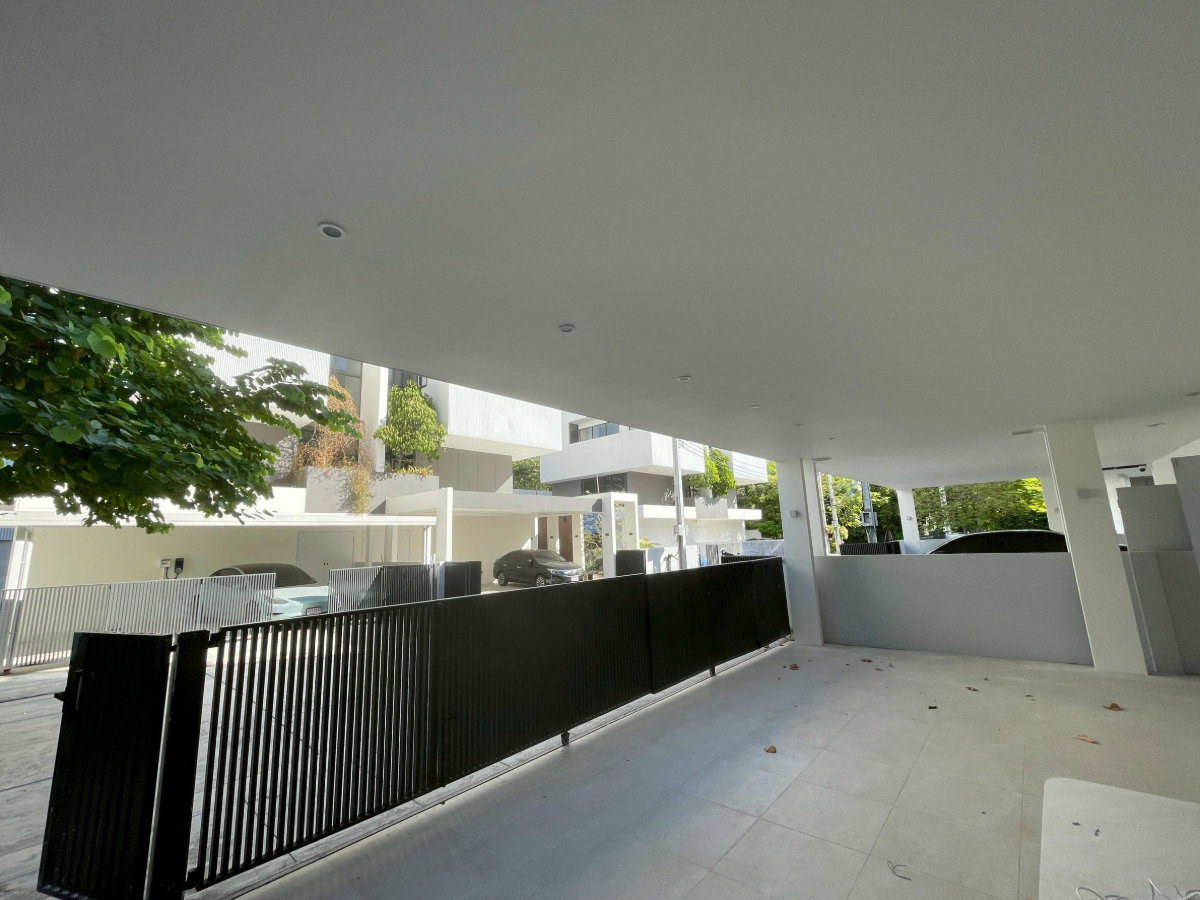 picture Home Office ARKIN Vibhavadi - 20/20