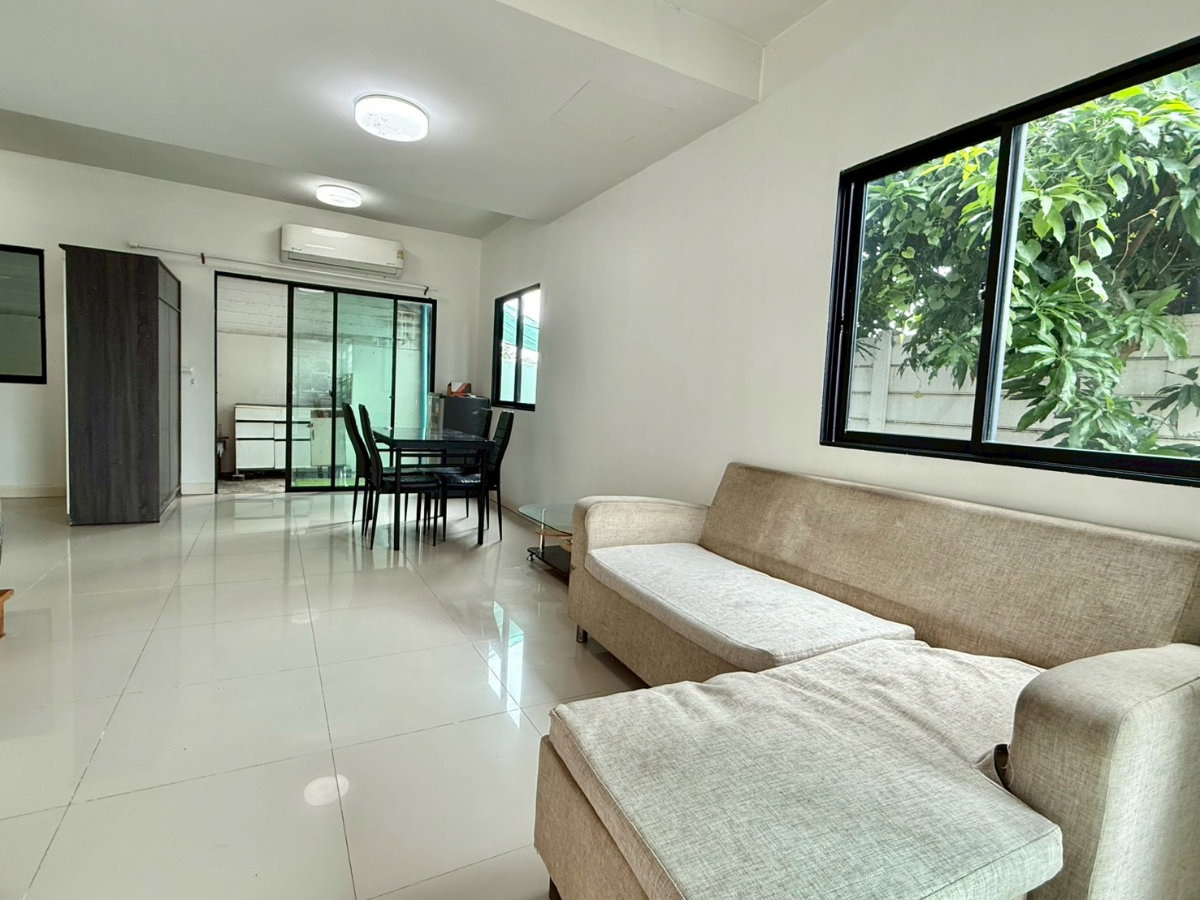 รูป 🏡 #ให้เช่าทาวน์โฮมส์2ชั้นหลังริม ปลูกต้นไม้เลี้ยงสัตว์ได้สวยสวย #โครงการเดอะคอนเนค43 วงแหวนรามอินทรา2   ราคา15,000/เดือน - รูปที่ 5/16