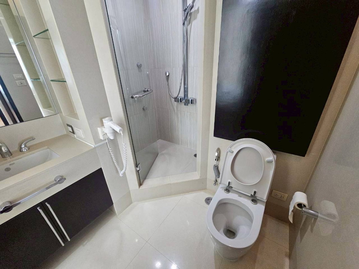รูป For Rent Condo The Park Chidlom, 2 Bed, 3 Bath, 1 Maid - รูปที่ 9/14