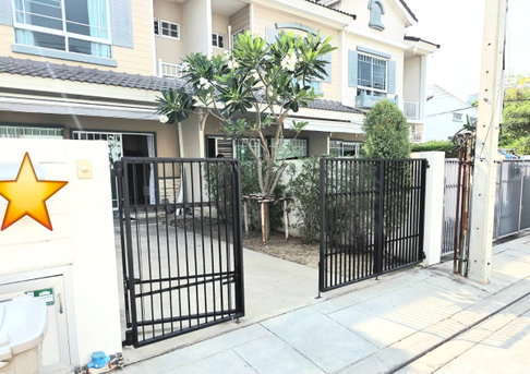 For Rent Townhouse Indy Bangna km7 GH538
