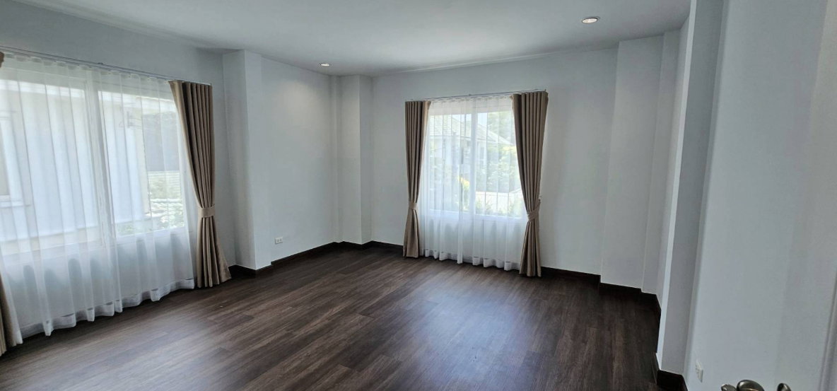 รูป S2987 ขายบ้านเดี่ยว บ้านสวน ร่มเกล้า – สุวรรณภูมิ รีโนเวทใหม่พร้อมอยู่ - รูปที่ 15/20