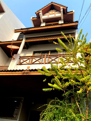 โฮมออฟฟิศ ถนนศรีนครินทร์ : ขาย ทาวน์โฮม สุขุมวิท77 อ่อนนุช21/1 GH555