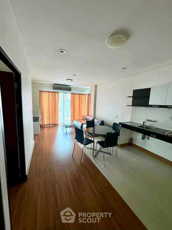 รูป คอนโด 2 ห้องนอน The Wellington Condominium ใกล้รามคำแหง หัวหมาก (ID 3066970) - รูปที่ 13/13