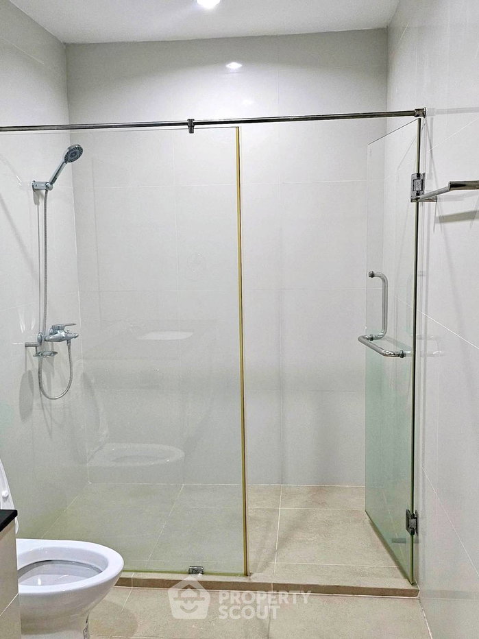 รูป คอนโด 2 ห้องนอน The Wellington Condominium ใกล้รามคำแหง หัวหมาก (ID 3066970) - รูปที่ 11/13
