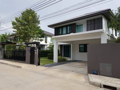 Mantana Bangna Km.7 Near Mega Bangna & Many International Schools