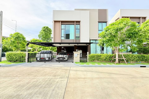 รูปภาพ ให้เช่าบ้านกลางเมือง ดิอิดิชั่น ประชาชื่น งามวงศ์วาน 45 ตร.ว. แปลงมุม