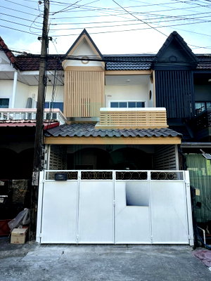 Townhouses for sale Lat Pla Khao 61 : For Sell Town house BAAN RUEAN KEAW 2-story 2 bedroom 2 bathroom