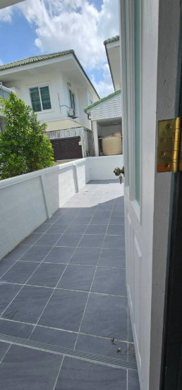 รูป S2987 ขายบ้านเดี่ยว บ้านสวน ร่มเกล้า – สุวรรณภูมิ รีโนเวทใหม่พร้อมอยู่ - รูปที่ 6/20