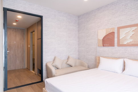 ว่างพร้อมอยู่! The Crown Residences. สตูดิโอ 25ตร.ม. Line id: @pfagent
