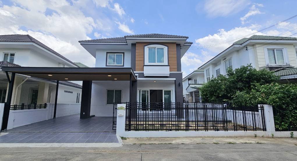 รูป S2987 ขายบ้านเดี่ยว บ้านสวน ร่มเกล้า – สุวรรณภูมิ รีโนเวทใหม่พร้อมอยู่ - รูปที่ 1/20