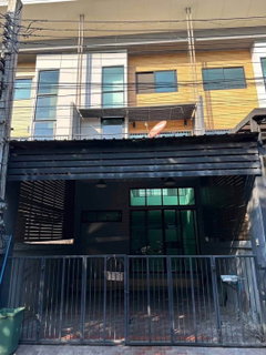 รูปภาพ ME2500349 ให้เช่าทาวน์โฮม 3 ชั้น Eco Space บางนา ใกล้วงแหวนกาญจนาฯ เลี้ยงสัตว์ได้ พร้อมอยู่