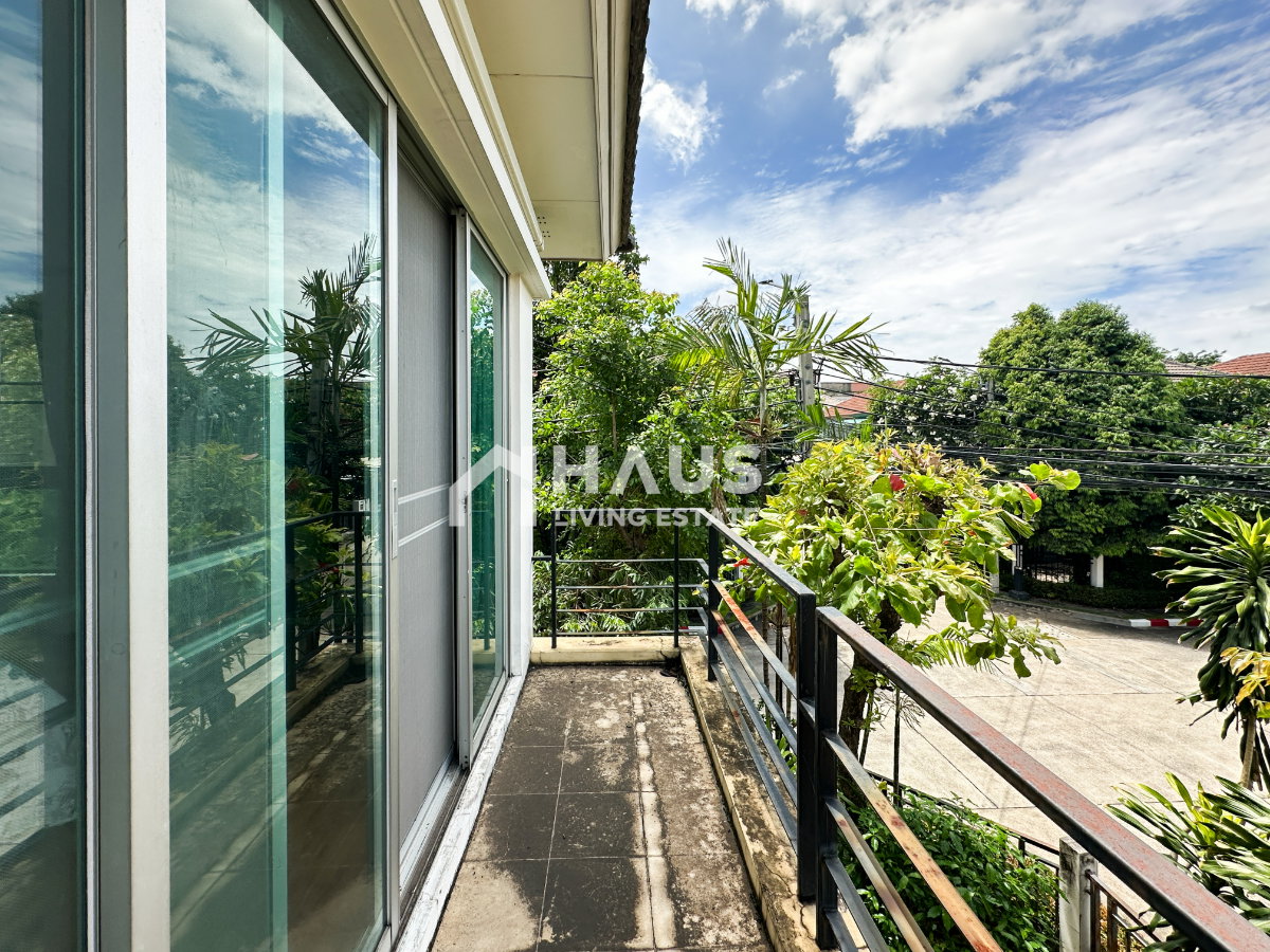 รูป 🏡 โครงการติดถนนใหญ่! บ้านเดี่ยวหลังมุมสภาพดีเยี่ยม เดินทางเข้าเมืองสะดวกสุด 🔥 ขายบ้านเดี่ยว ไลฟ์ บางกอก บูเลอวาร์ด รัชวิภา 🔥 / 3 ห้องนอน #HPCC077 - รูปที่ 14/36