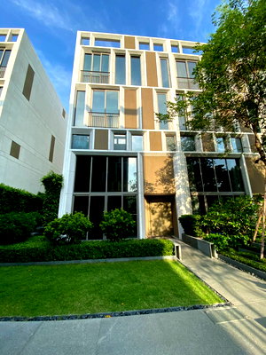 Townhouses for rent Thailand Cultural Centre  : ⭐️For rent Luxury townhome Quarter 39 🛋️Fully furnished 🐶Pet friendly