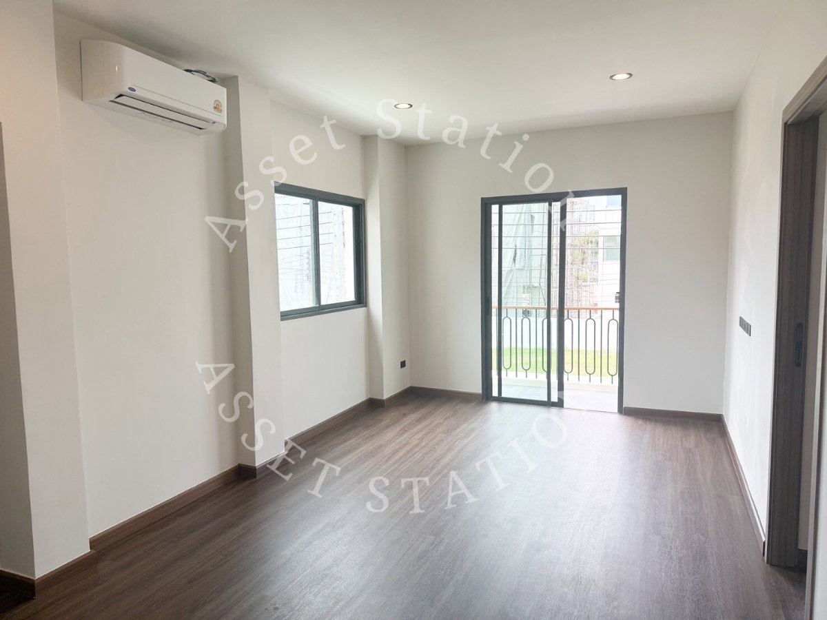 รูป ขาย🏡🪞บ้านเดี่ยว 4 ห้องนอน  St.Moritz Bang Sue หมู่บ้านหรู ใกล้  MRT 🚊สถานีเตาปูน - รูปที่ 2/8