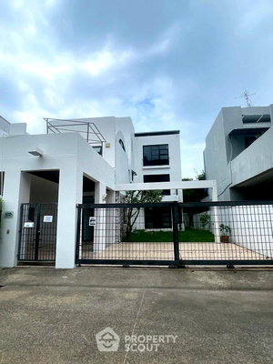 เช่าบ้านเดี่ยว ถนนเพชรบุรี กรุงเทพฯ : บ้าน 4 ห้องนอน ให้เช่า โครงการ The NOBLE Ekkamai 22 ใกล้ ARL รามคำแหง (ID 3067462)
