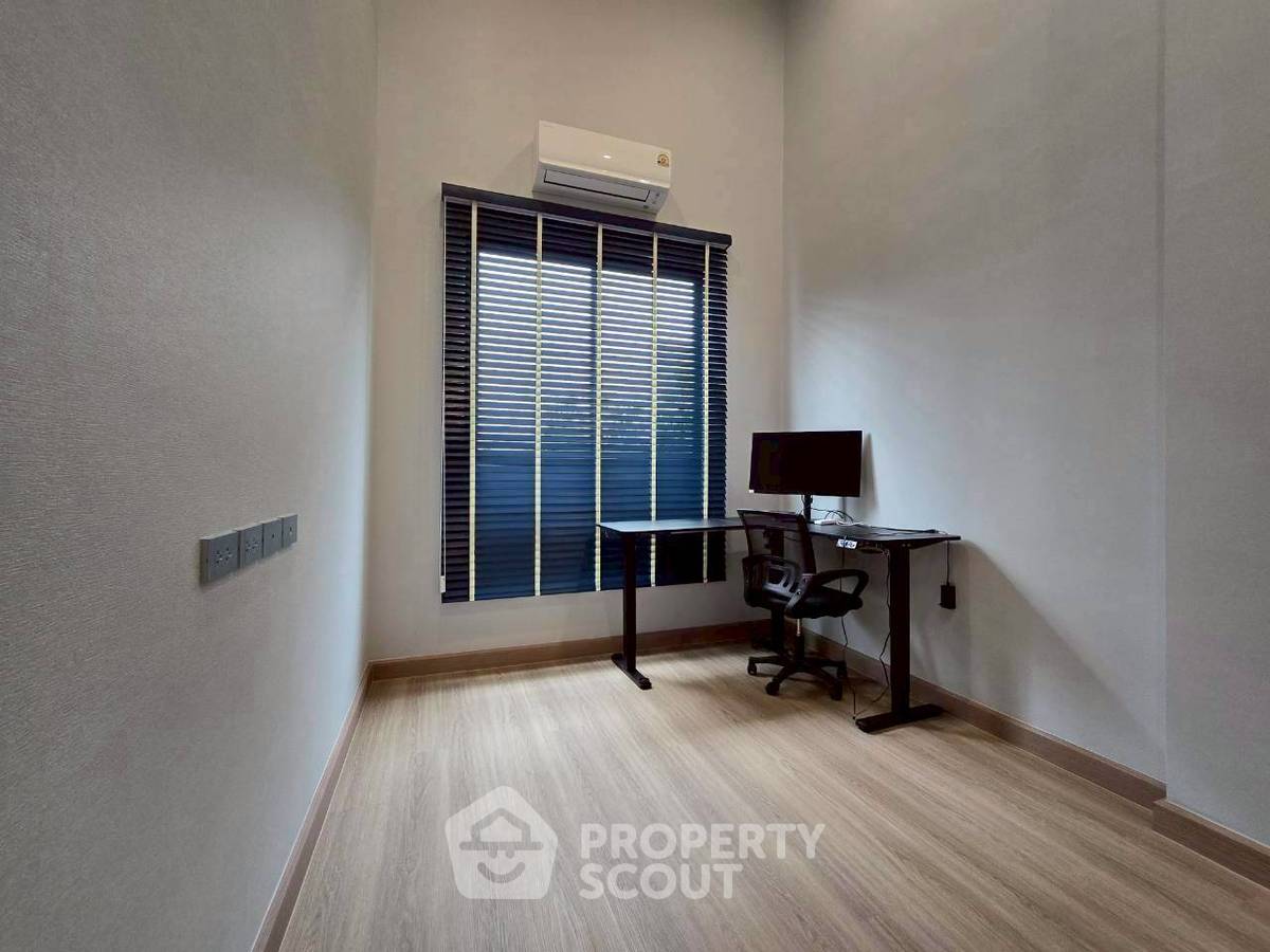 รูป บ้านเช่า 4 ห้องนอน โครงการ บ้านนินียา กรุงเทพฯ-มอเตอร์เวย์ ใกล้ ลาดกระบัง (ID 3057426) - รูปที่ 9/23