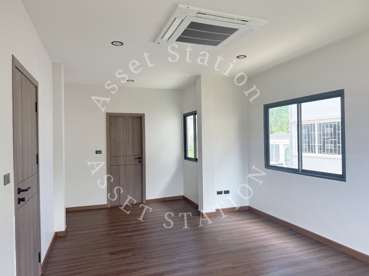 รูป ขาย🏡🪞บ้านเดี่ยว 4 ห้องนอน  St.Moritz Bang Sue หมู่บ้านหรู ใกล้  MRT 🚊สถานีเตาปูน - รูปที่ 4/8