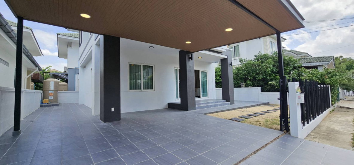 รูป S2987 ขายบ้านเดี่ยว บ้านสวน ร่มเกล้า – สุวรรณภูมิ รีโนเวทใหม่พร้อมอยู่ - รูปที่ 3/20