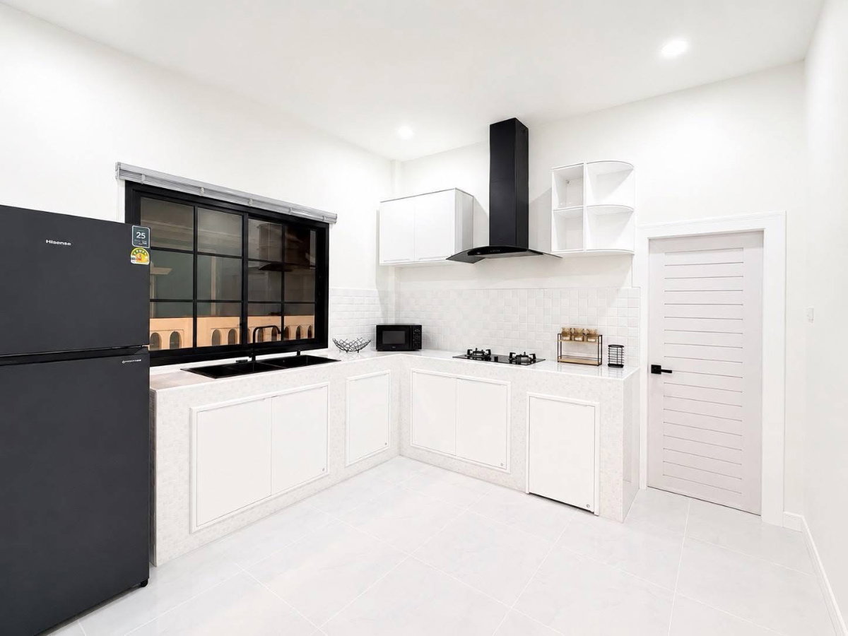 รูป ขายบ้านเดี่ยวหลังใหญ่รีโนเวทใหม่ ม.โชคชัย5 ซอยเขาน้อย บางละมุง - รูปที่ 16/19