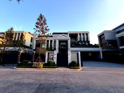 บ้านเดี่ยว กรุงเทพมหานคร : Connoisseur  บ้านหรูพัฒนาการ อยู่ต้นซอยพัฒนาการ32 แต่งครบ หลังสุดท้าย สนใจต่อรองราคาได้ค่ะ