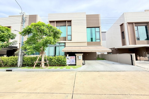 ขายบ้านกลางเมือง ดิอิดิชั่น ประชาชื่น งามวงศ์วาน 36 ตร.ว. เพดานสูง 3 เมตร