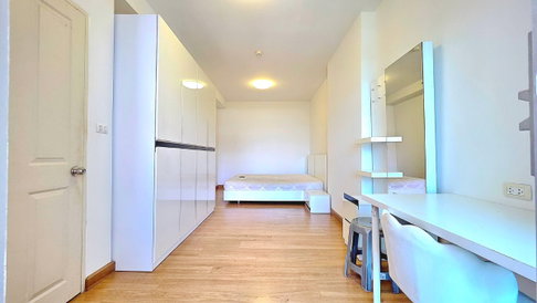 9809, 1 Br. condo for rent at Supalai Park Asoke-Ratchada.