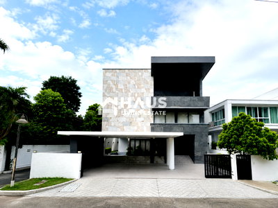 Houses for sale Ratchadaphisek Road : Sarin Park / 5 Bedrooms #HPCC076
