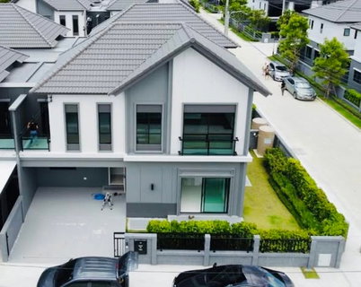 🔥 ขาย หมู่บ้านบริทาเนีย วงแหวน-ปิ่นเกล้า (Britania Wongwaen-Pinklao) บ้านเดี่ยวสไตล์ Modern ทำเลศักยภาพ บรรยากาศเงียบสงบ เป็นส่วนตัว