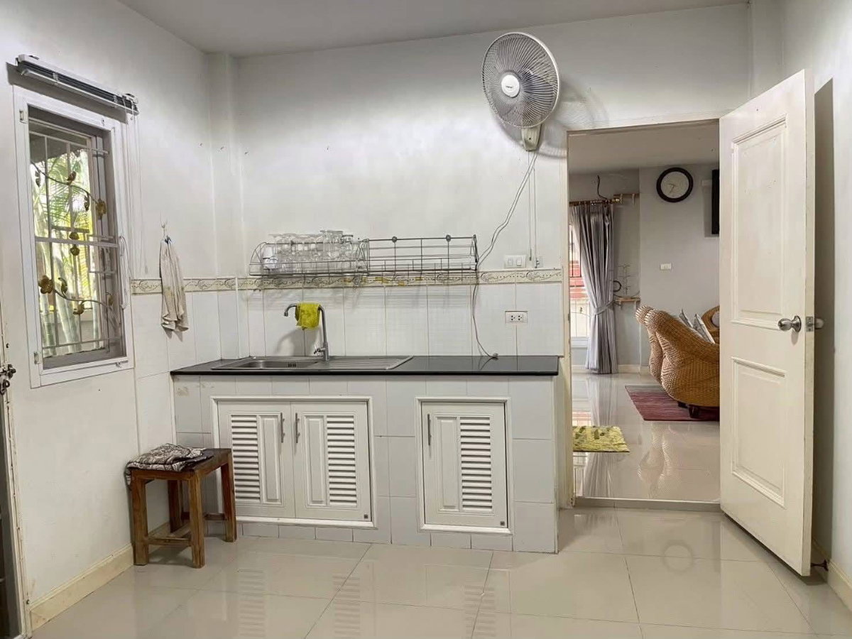 รูป บ้านให้เช่า หมู่บ้านอรสิริน 3 แถว4 แยกหลุยส์. 4ห้องนอน 4 ห้องน้ำ - รูปที่ 6/13