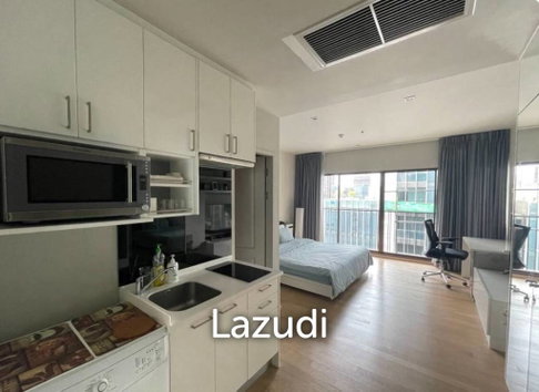 32 sqm high floor condo in Noble Refine Khlong Toei Bangkok