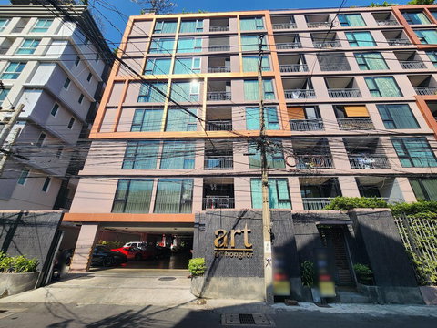 A046260 Art @ Thonglor 25
