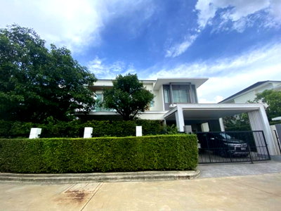 บ้านเดี่ยวให้เช่า : 🏡✨ ให้เช่าบ้านเดี่ยวหรู — Perfect Masterpiece แจ้งวัฒนะ ตรงข้าม รร.นานาชาติ SISB | บ้านมุมในสุด เป็นส่วนตัว