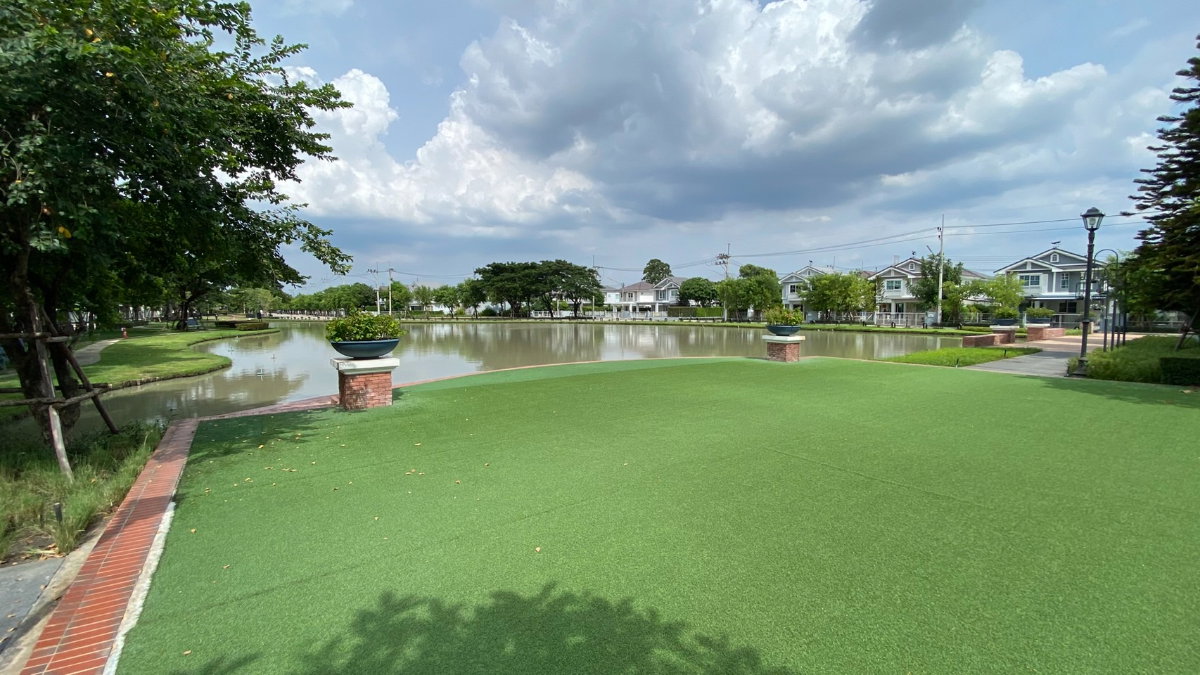 รูป ขายด่วน! บ้านแฝด Villaggio รังสิต-คลองสอง 35.2 ตร.ว. หลังมุมหน้าทะเลสาบ ต่อเติมครบ บิวท์อินทั้งหลัง - รูปที่ 4/16