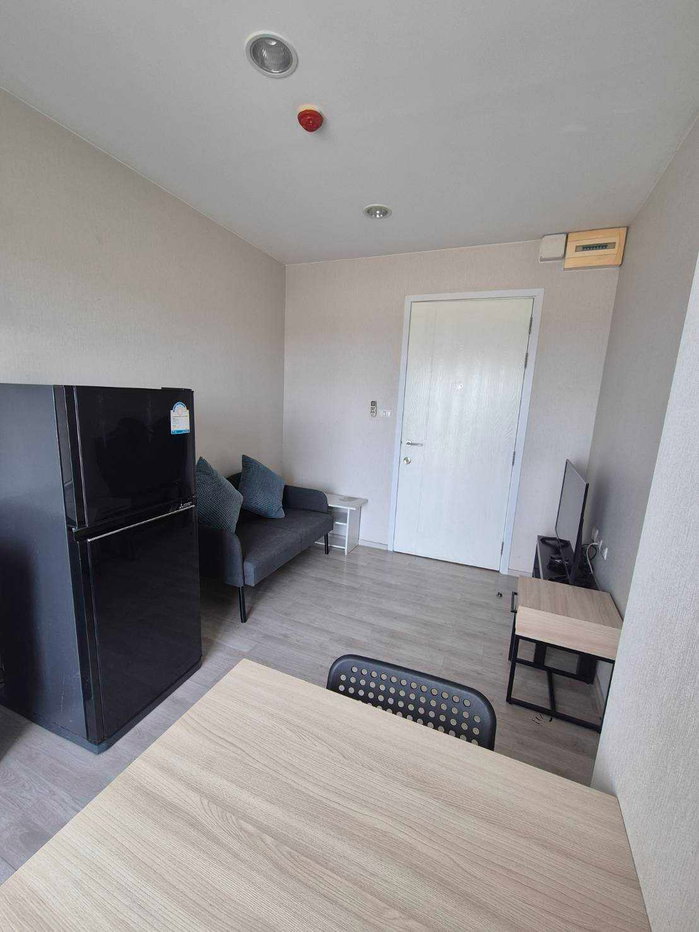 picture Plum Condo Central Station Phase 2 - 3/11