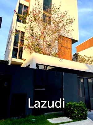 บ้านเดี่ยวให้เช่า : 4 Bed 4 Bath Detached House For Rent in VIVE Rama 9