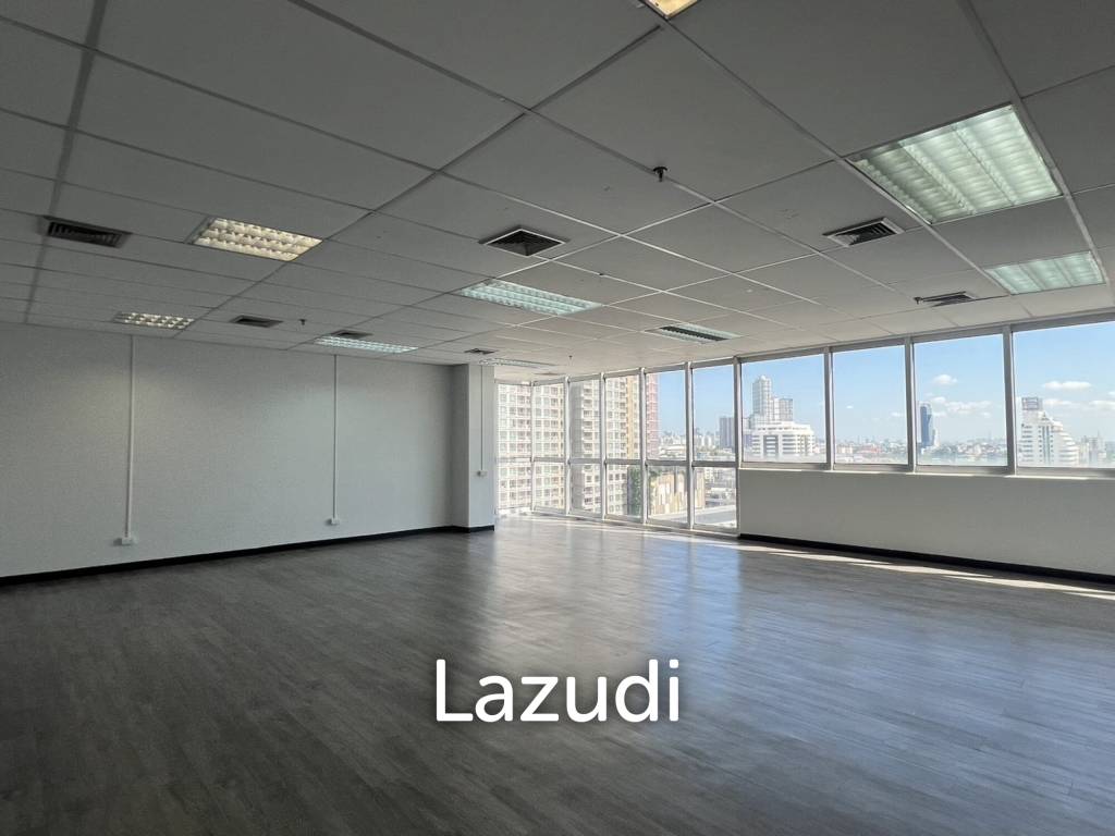 picture Modern Office Space in Khlong Tan Nuea, Bangkok - 3/6