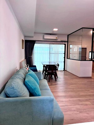 Townhouses for rent : Townhome for rent, Indy 5 Bangna Km.7, near Mega Bangna.