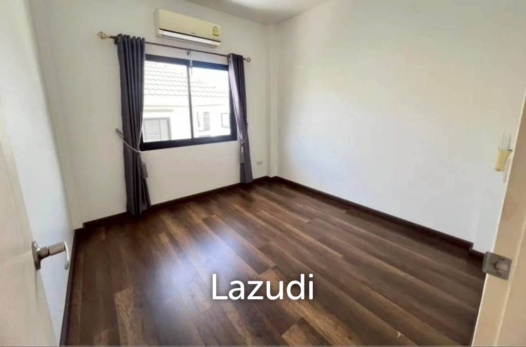 รูป บ้านเดี่ยว 2 ชั้น สไตล์โมเดิร์น ที่อุไรวัน แกรนด์ วิลล่า พัทยา - รูปที่ 20/30
